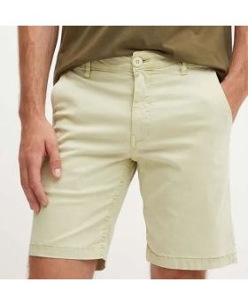 Guess spodenki M4GD13WG3OA A82C khaki 36 Kolor khaki Rozmiar1 36